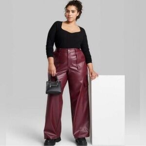 💕NWOT💕 Burgundy Pants